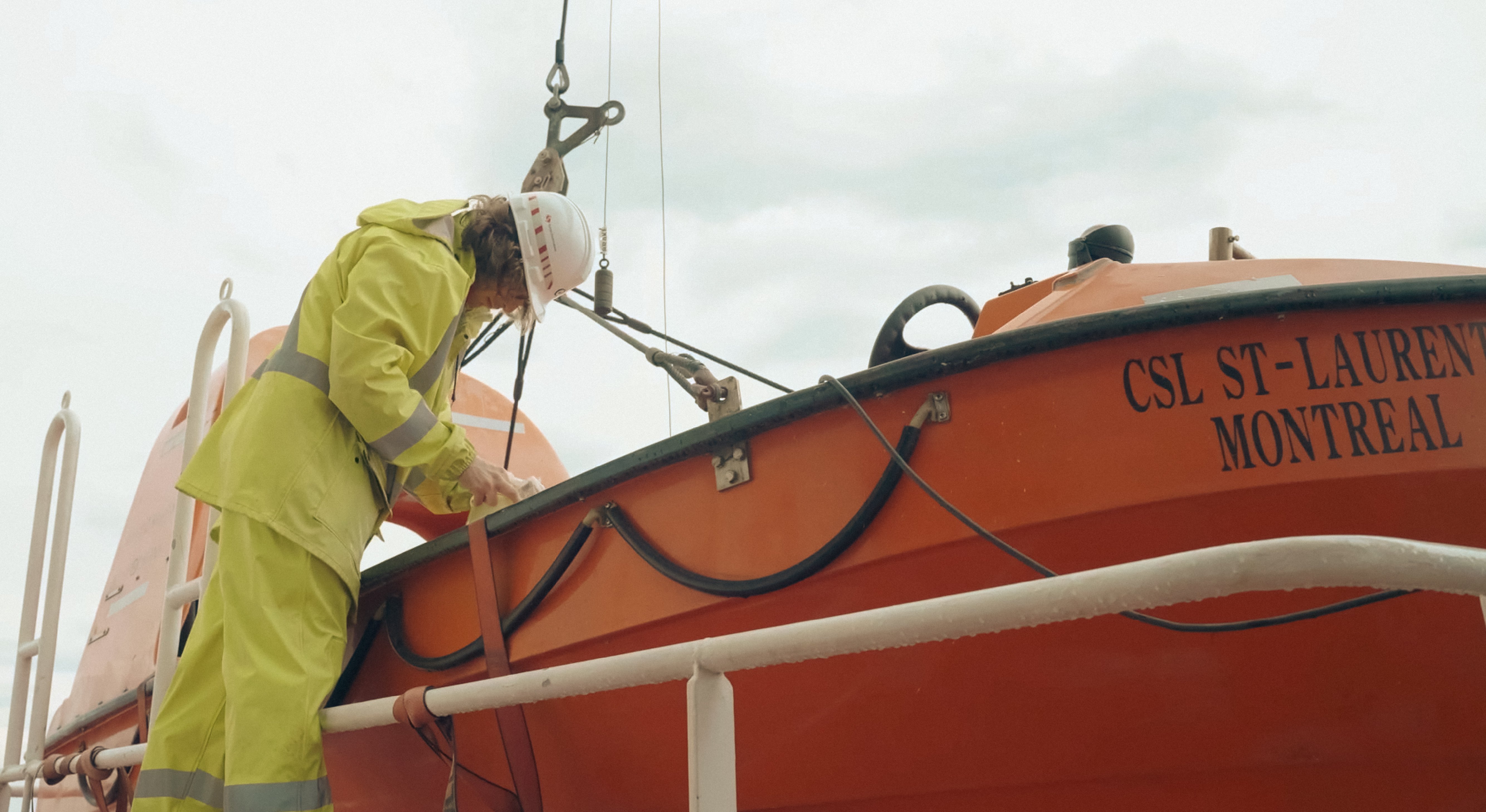 Marine careers - Practice writing a cover letter for a job posting