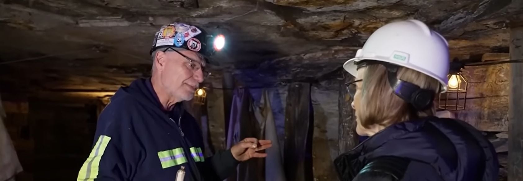 What Is the Role of Public Service in the U.S.?