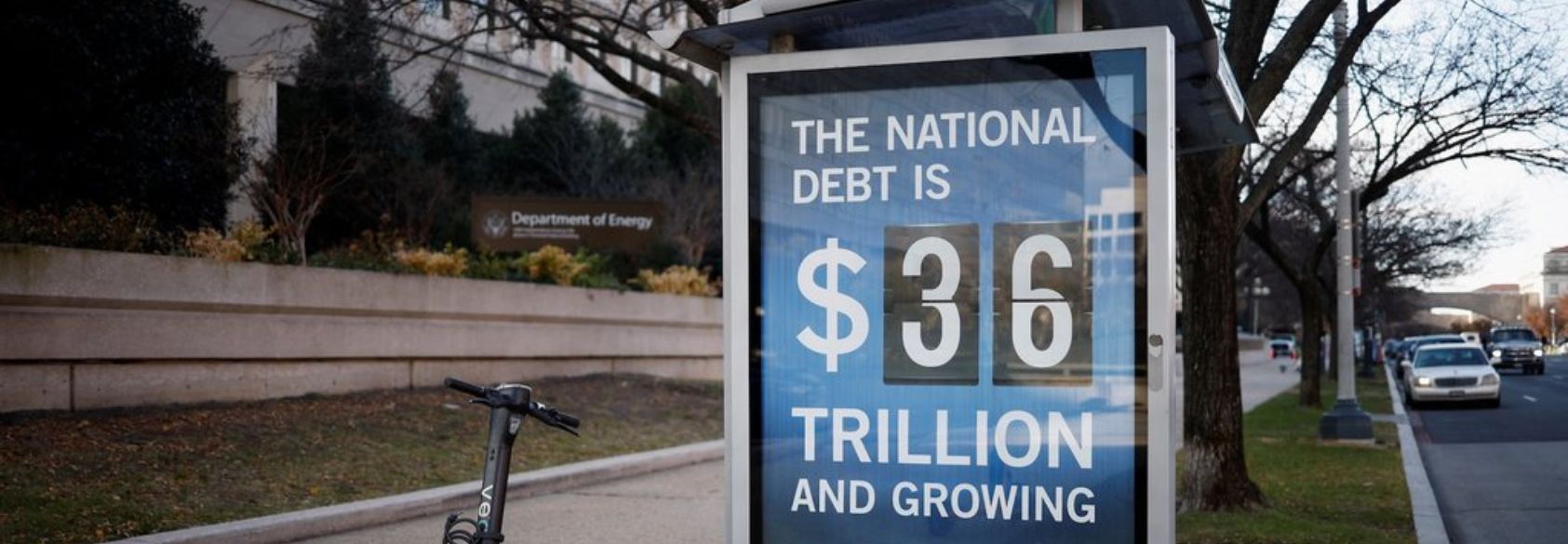 Credit Rating Downgrade Triggers Warning Signs for U.S. Economy