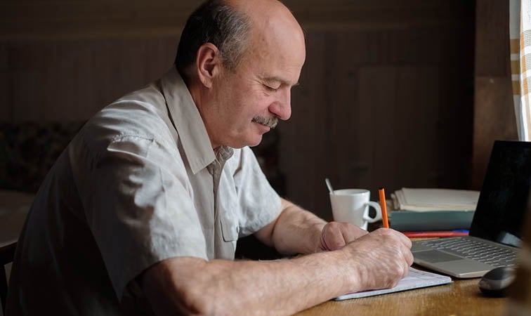 End of Year Activities: Daily Gratitude Journal & Reflection Pages