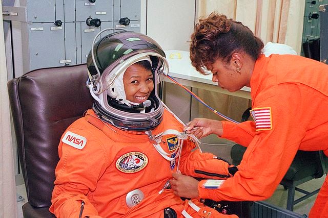Mae Jemison: Breaking Barriers in Space and STEM