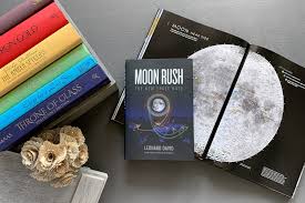 MOON RUSH 
