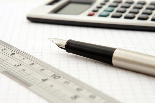 Math Lesson Plan: Algebra Simplifying Trail